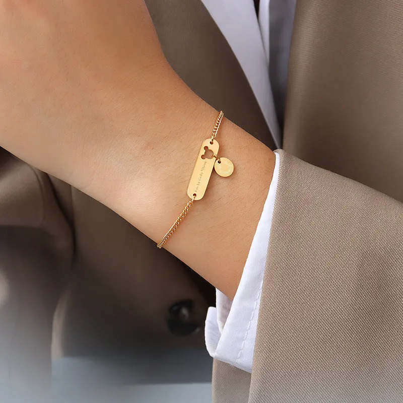 18K Gold Hollow Little Mouse Smiley Face Bracelet - Planderful Everyday Genie Collection