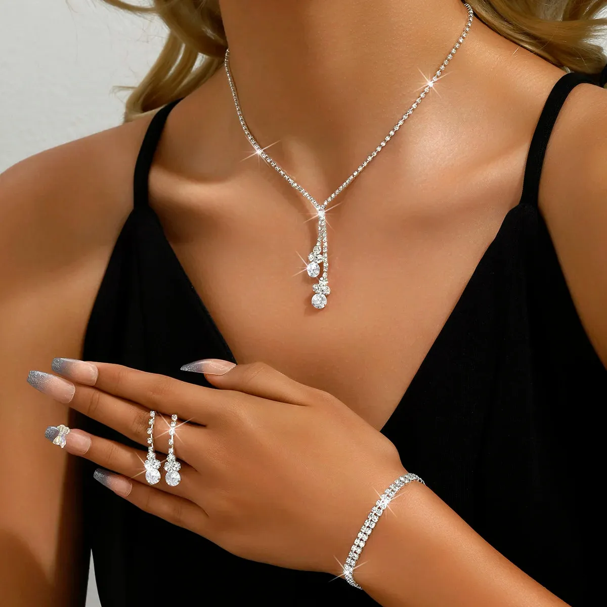 4pcs Fashion Women's Crystal Zircon Jewelry Set