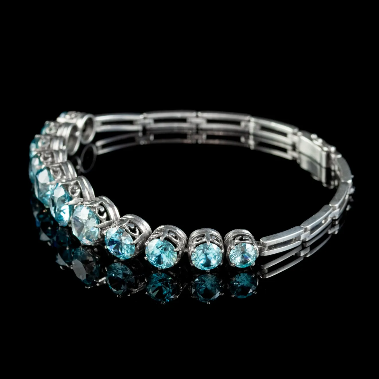 Antique Edwardian Blue Zircon Bracelet Silver 15ct Of Zircon Circa 1905