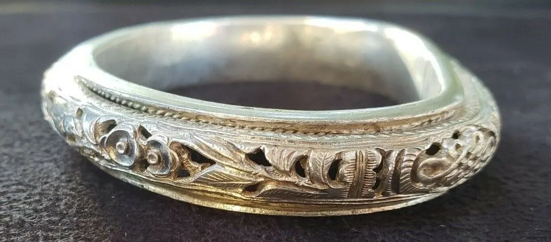 Antique Ornate Chinese Floral Sterling Silver Bangle Bracelet