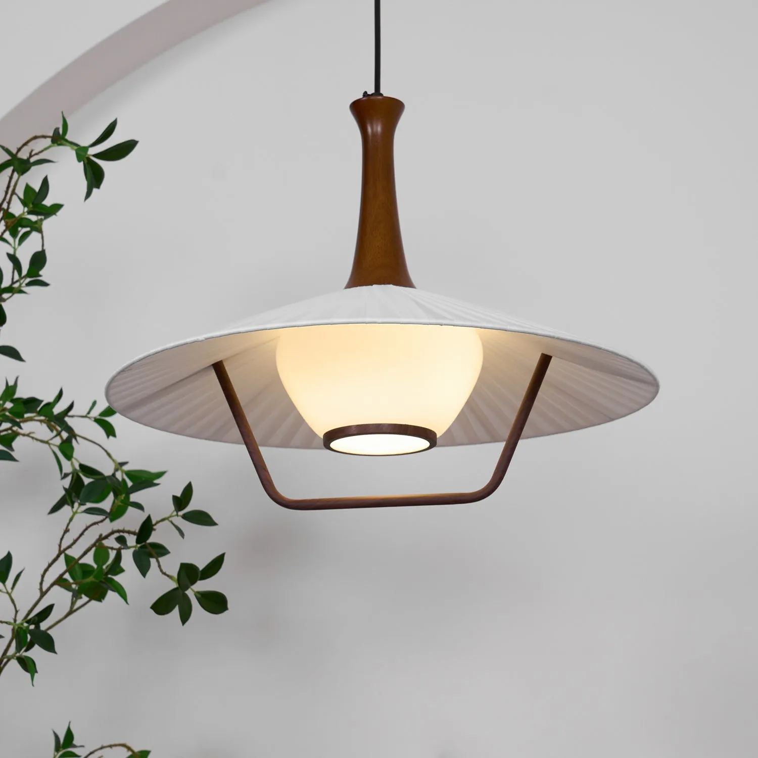 Aura Pendant Lamp