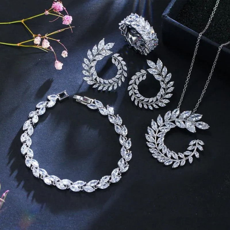 Beautiful Leaf Shape AAA  High Quality Cubic Zirconia Diamonds 4 Piece Bridal Wedding Jewelry Set