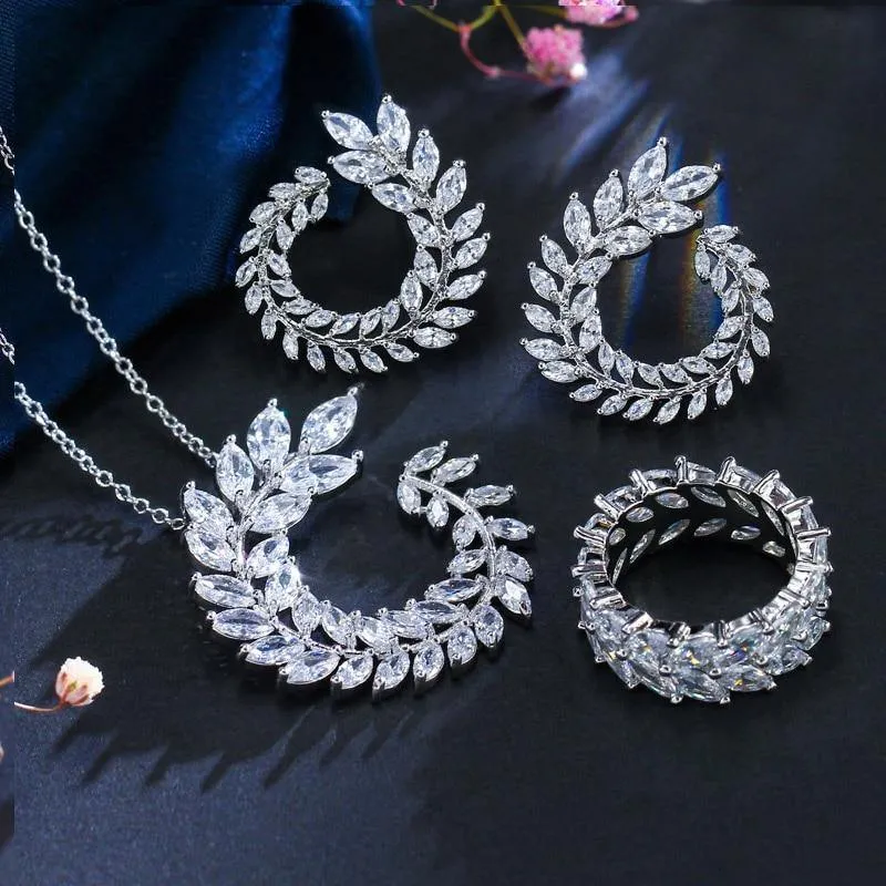 Beautiful Leaf Shape AAA  High Quality Cubic Zirconia Diamonds 4 Piece Bridal Wedding Jewelry Set