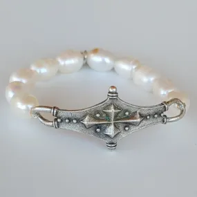 Cross Bar With Pearl Stretch Bracelet