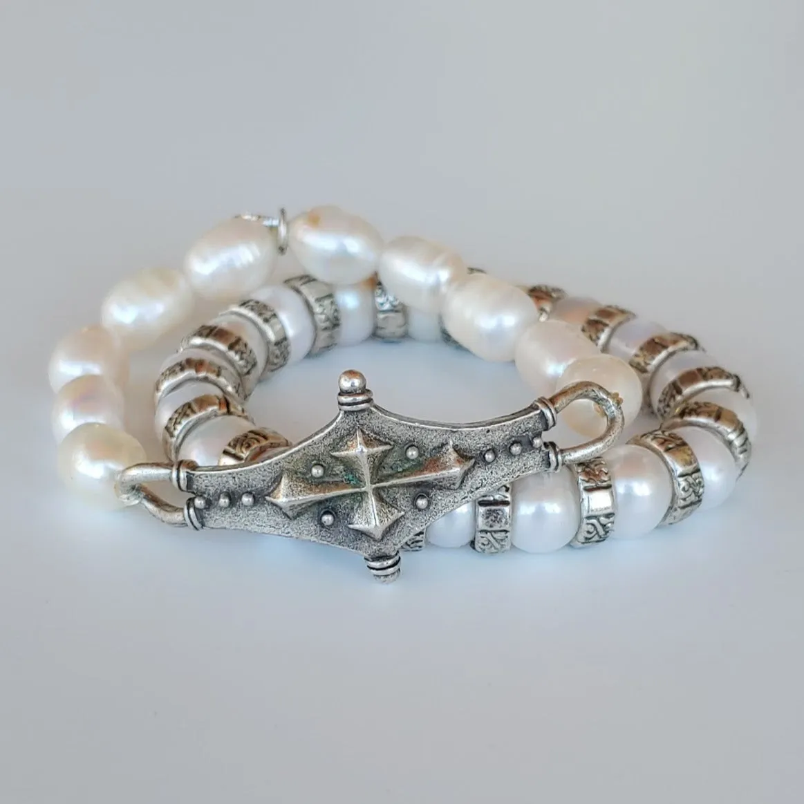 Cross Bar With Pearl Stretch Bracelet