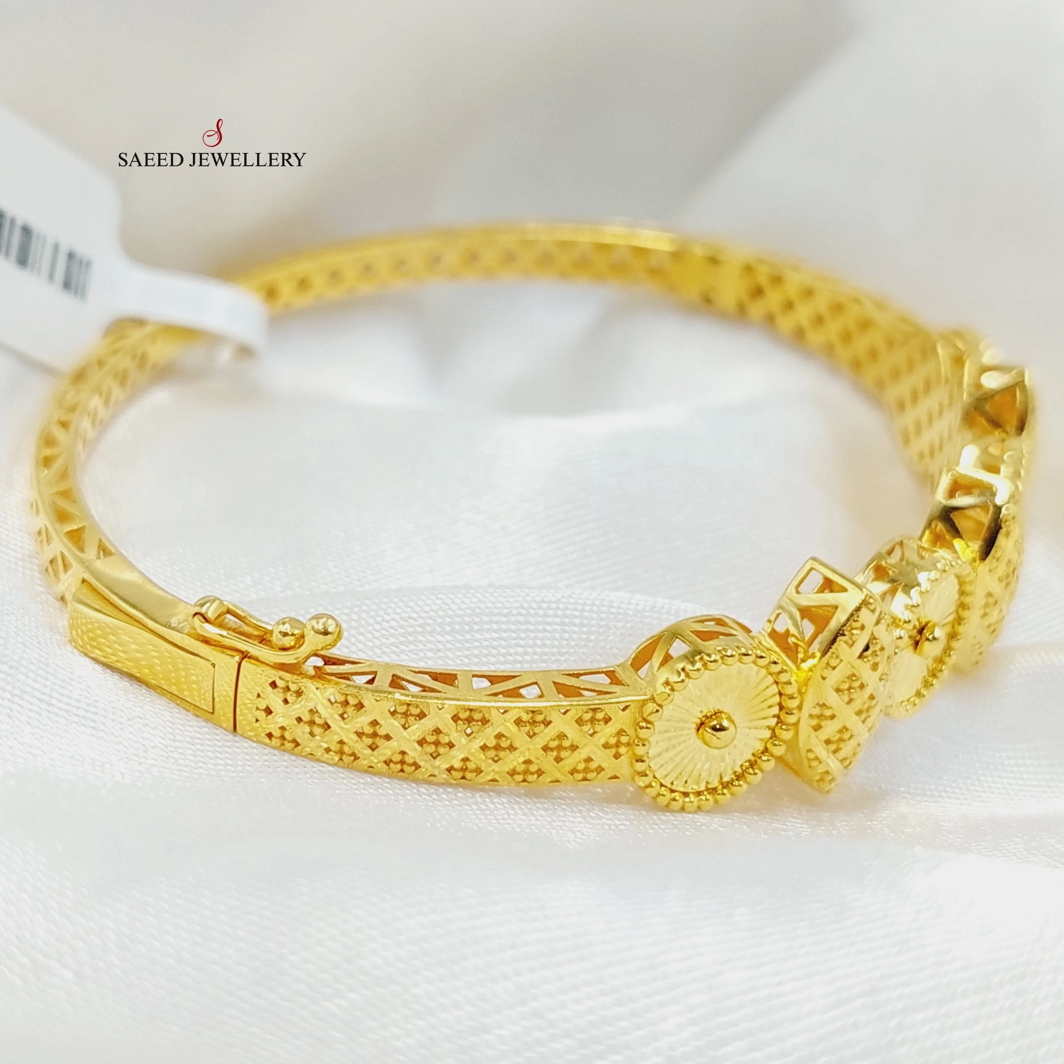 Deluxe Bangle Bracelet