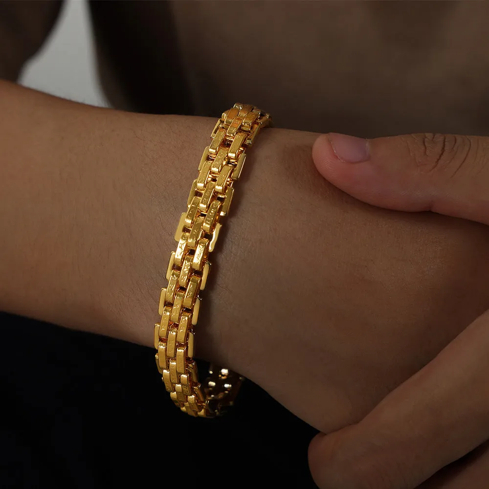 Fashionable Titanium Steel Gold-Plated Bracelet for Men - Everyday Genie Collection