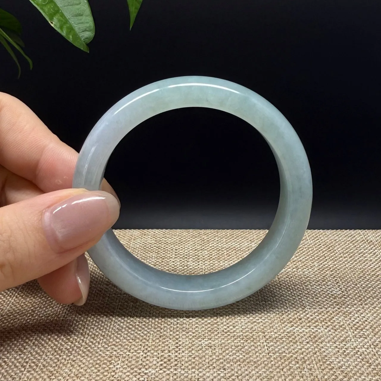 Genuine Burmese Green Jade Jadeite Bangle Bracelet ( 50.8mm )