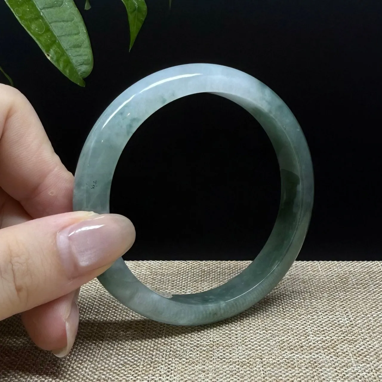 Genuine Burmese Oil Green Jade Jadeite Bangle Bracelet ( 56.7mm )