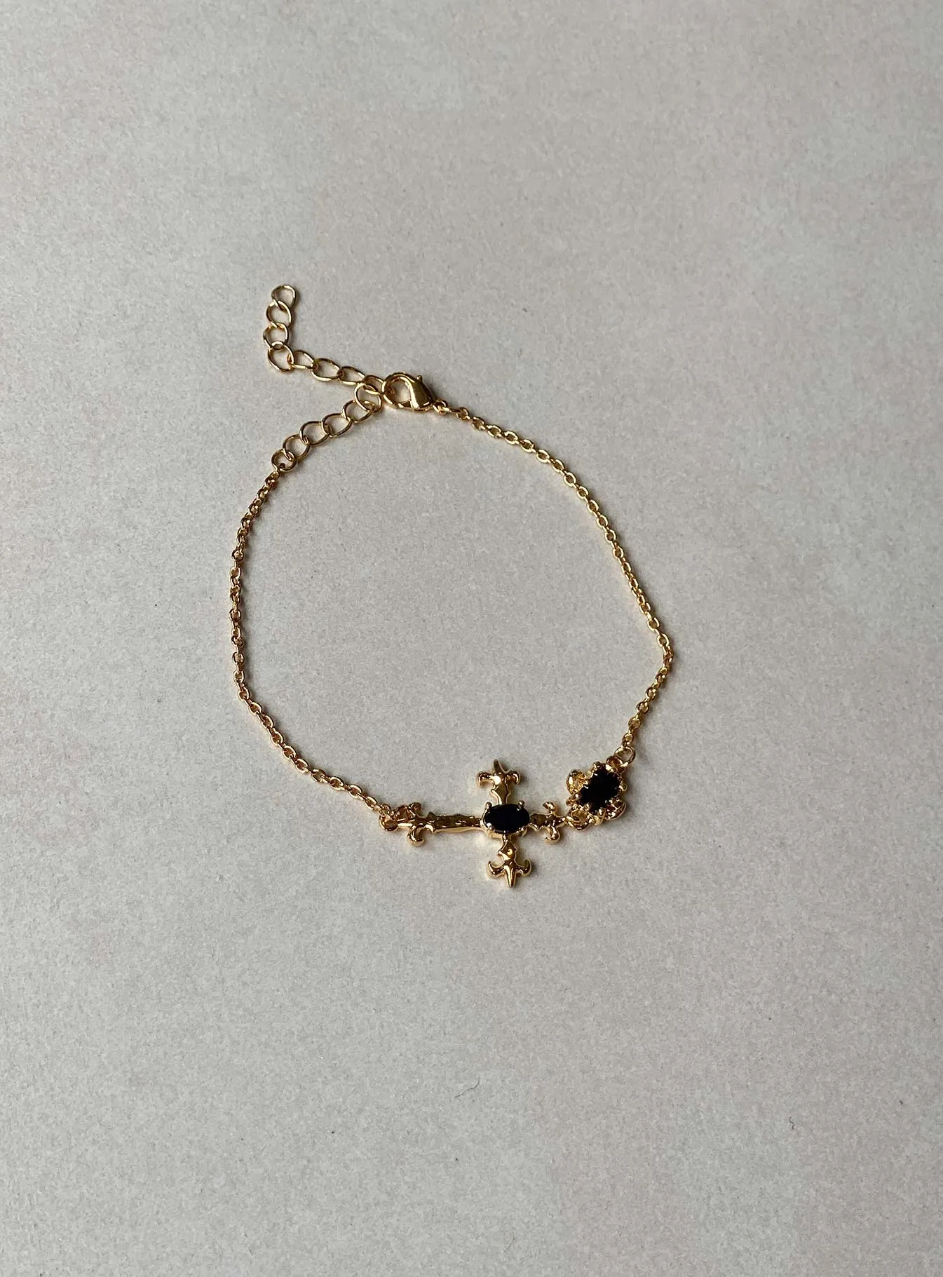 Josia Bracelet Gold