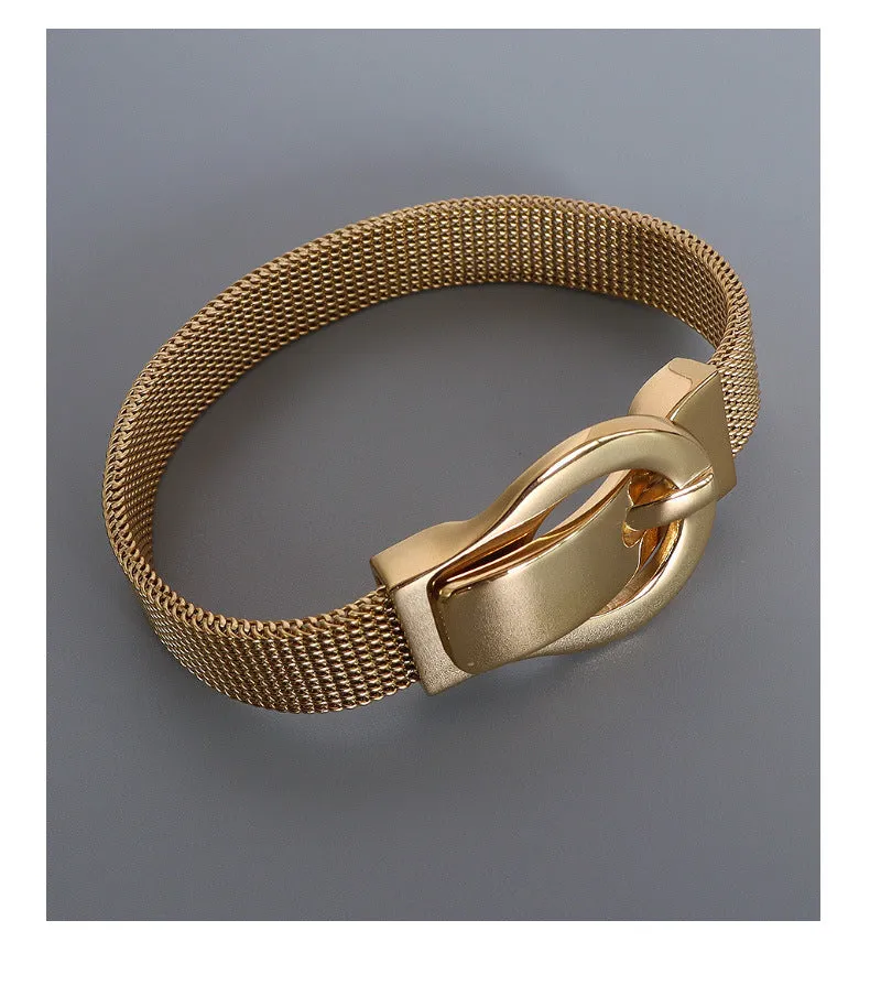 Luxurious Titanium Steel Gold Plated Bracelet Watch Jewelry