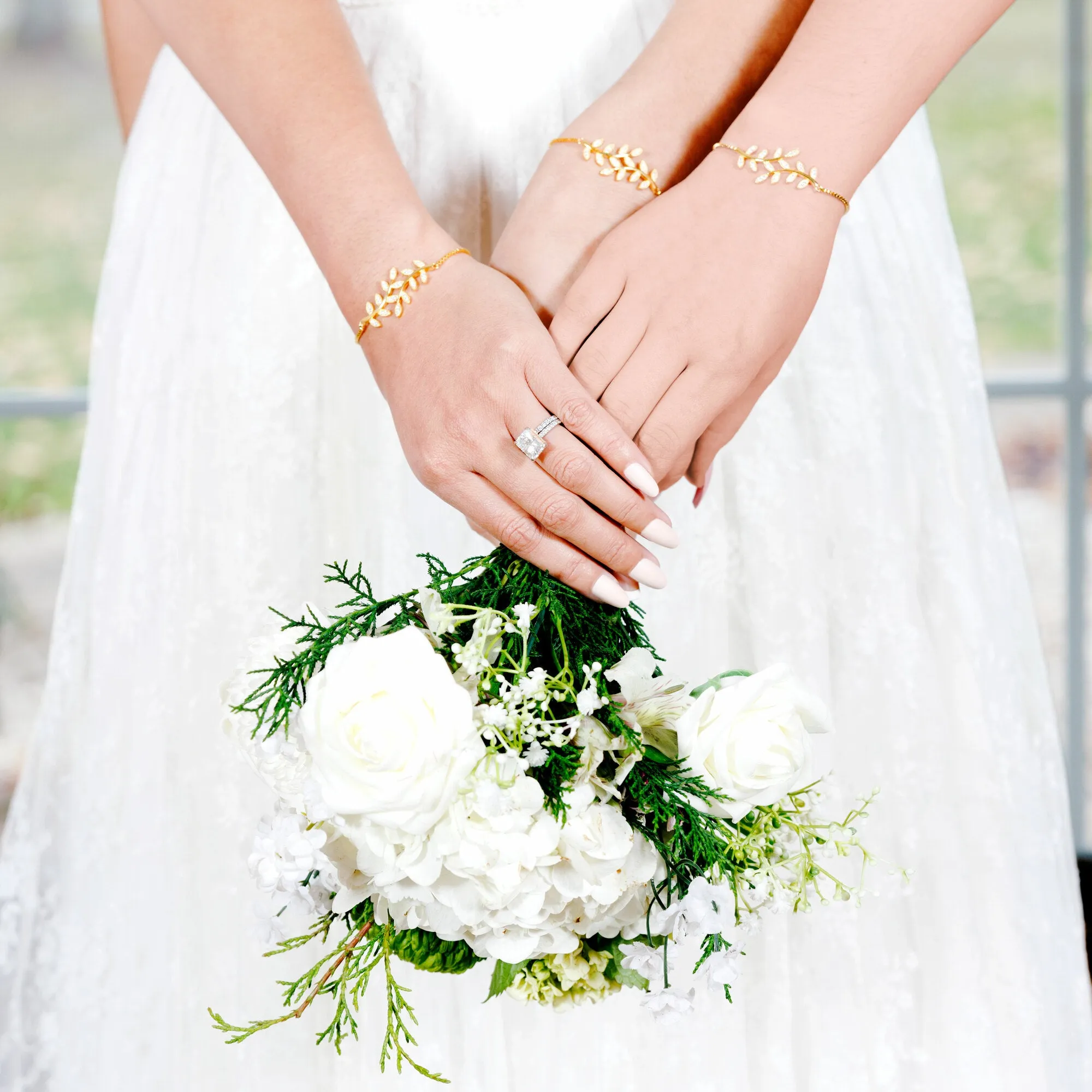 Mother of the Groom White Zircon Leaf - Gold Plated Adjustable Bracelet