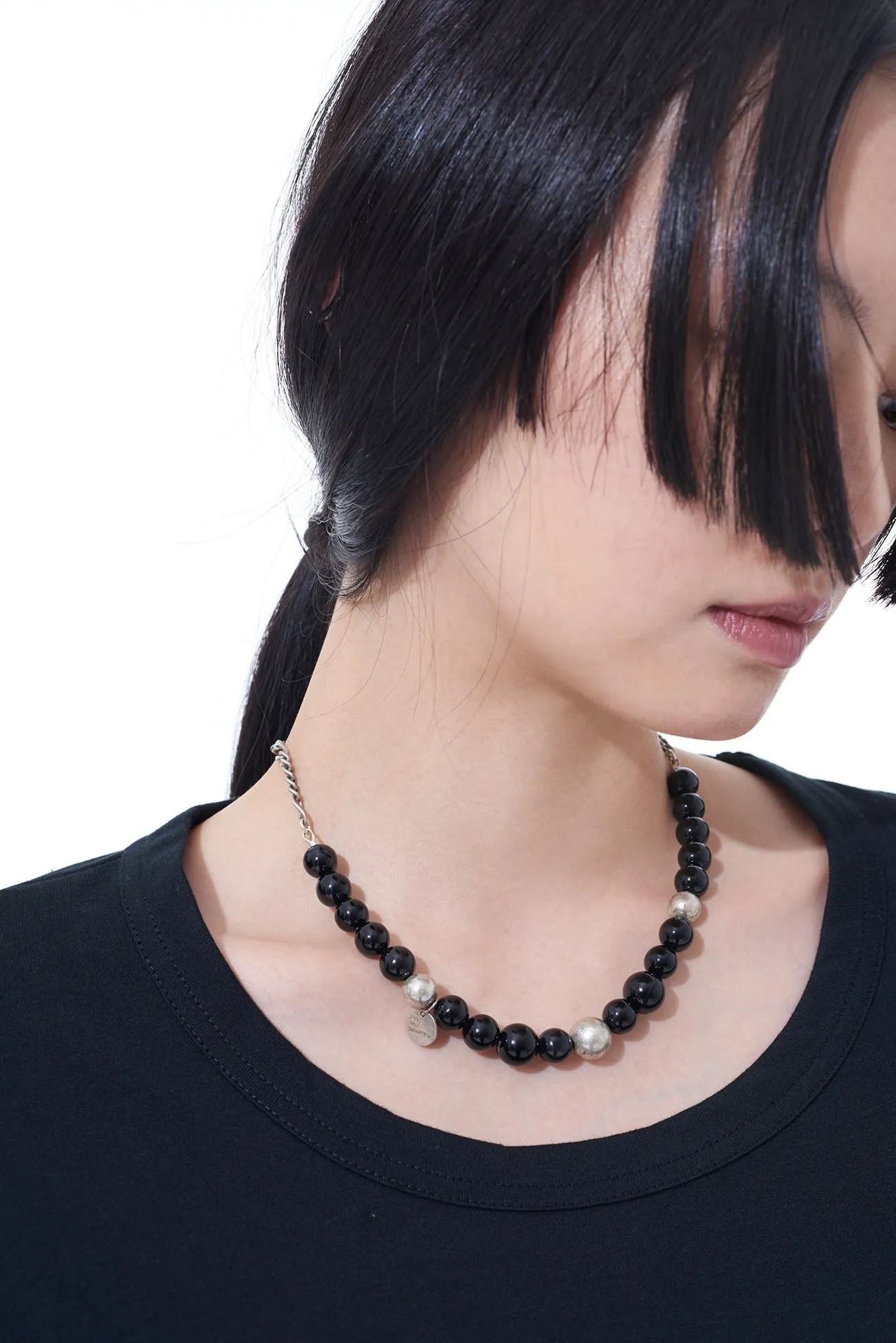 ONYX BEAD CHOKER