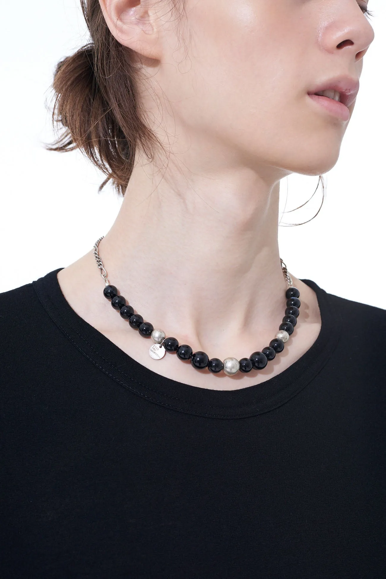 ONYX BEAD CHOKER