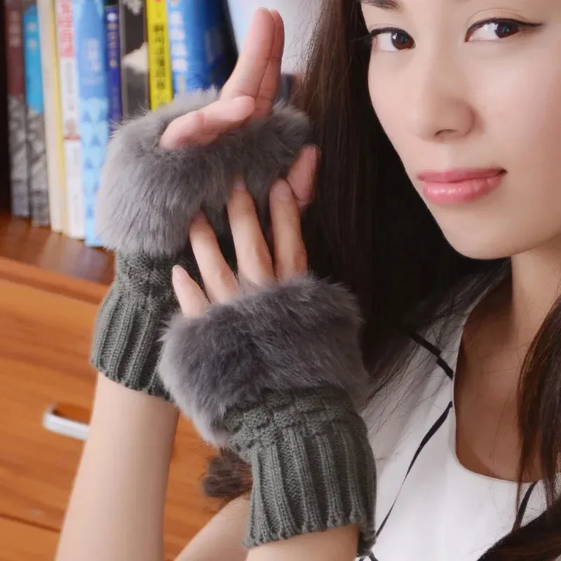 Plush Knitted Gloves