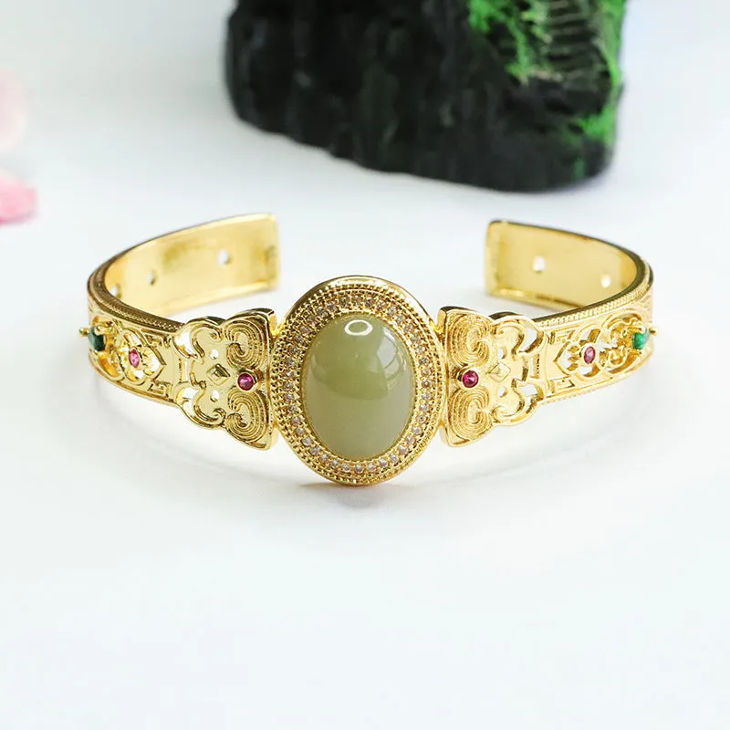 Qing Aqua Pigeon Egg Bracelet with Natural Hetian Jade Hand String