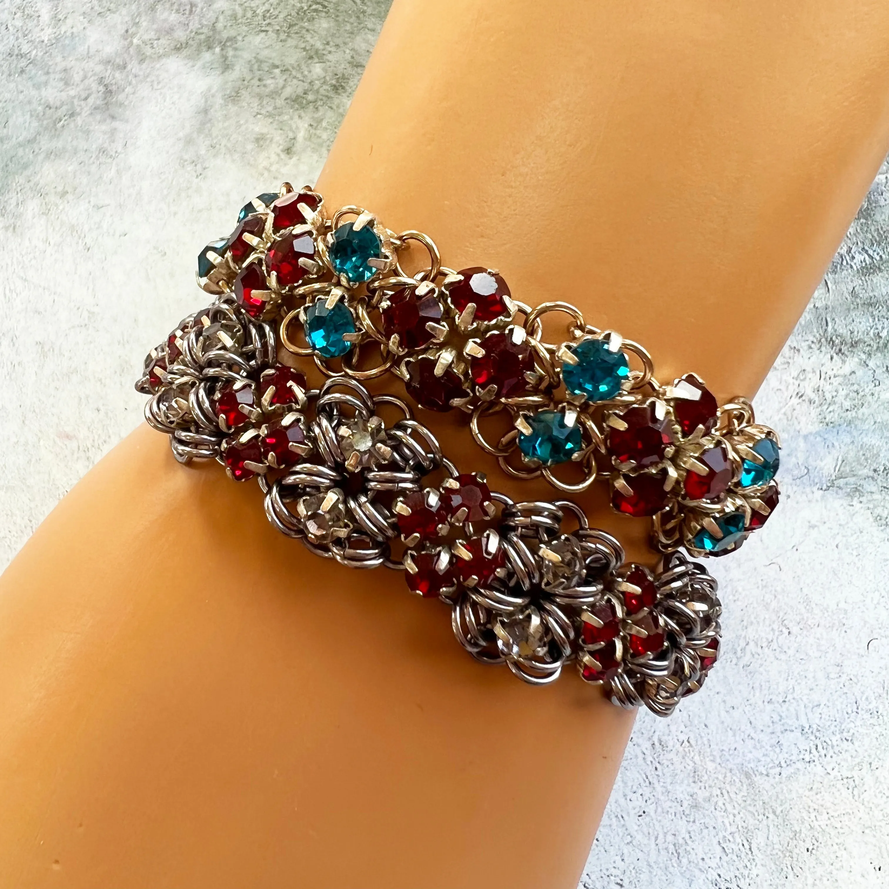 Queen of Diamonds 5mm Rhinestone Bracelet kit - Champagne, Garnet & Blue Zircon