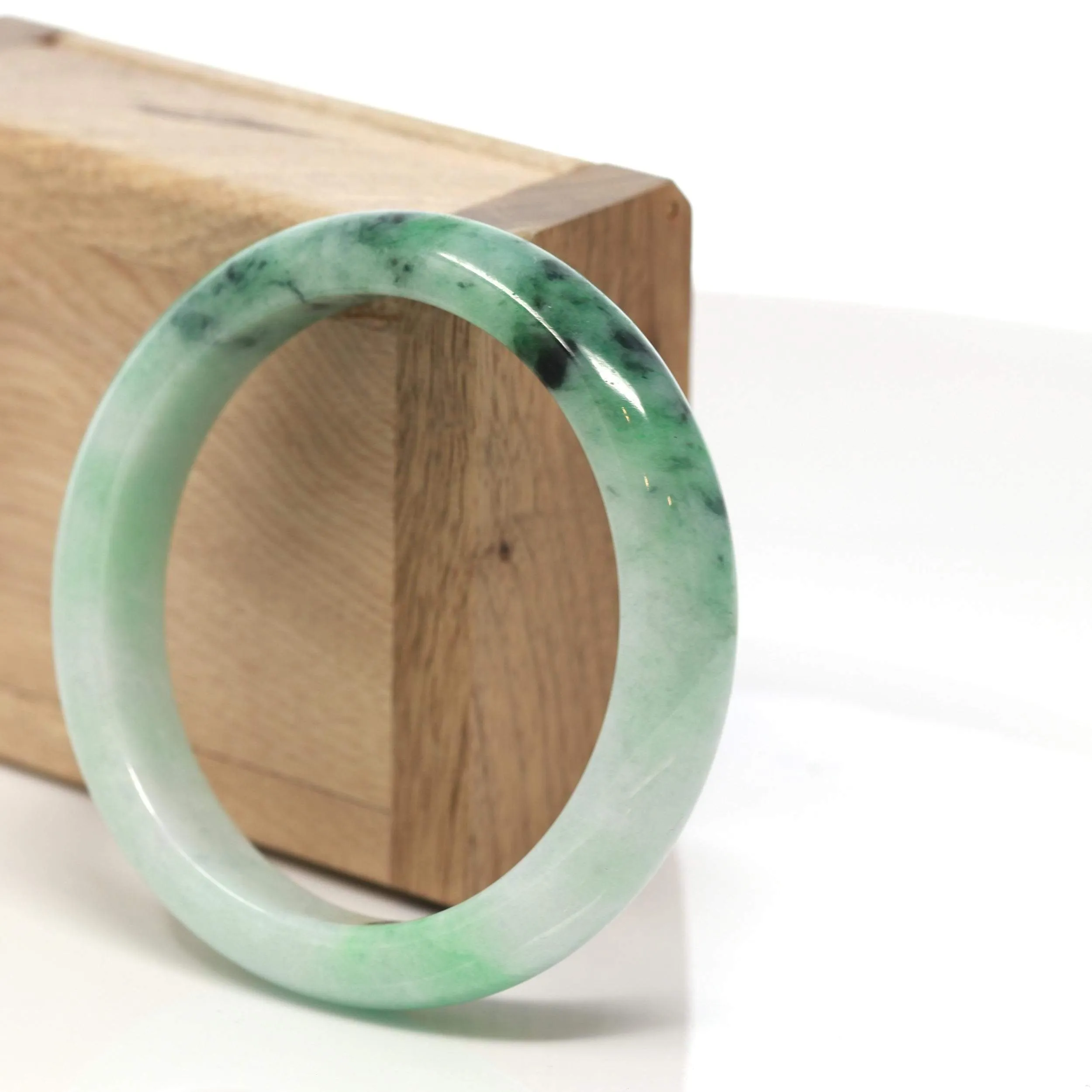 RealJade® "Classic Bangle" Genuine Burmese Green Jadeite Jade Bangle Bracelet ( 58.3 mm) #134