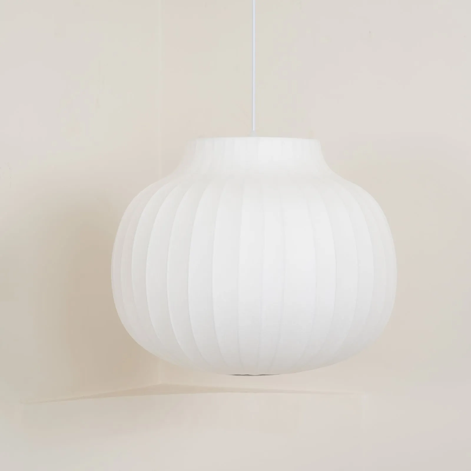 Strand Closed Pendant Light