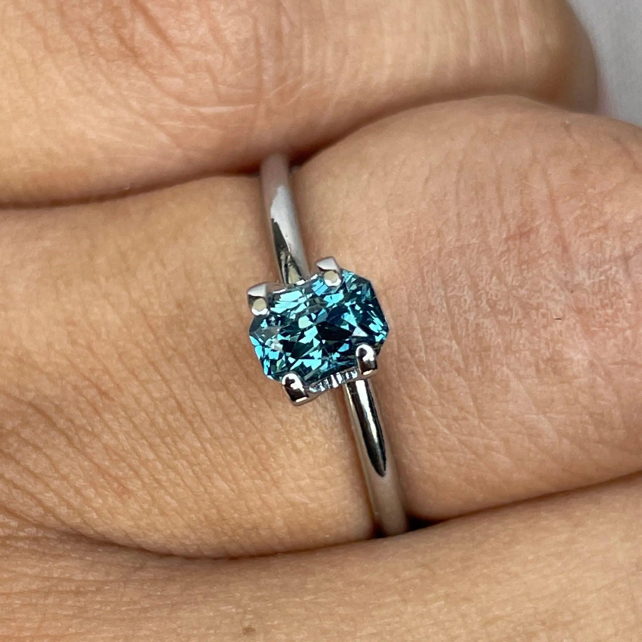 Teal sapphire stone Radiant cut teal sapphire, top colour teal sapphire Blue green teal sapphire 1.02 ct teal sapphire Natural teal sapphire