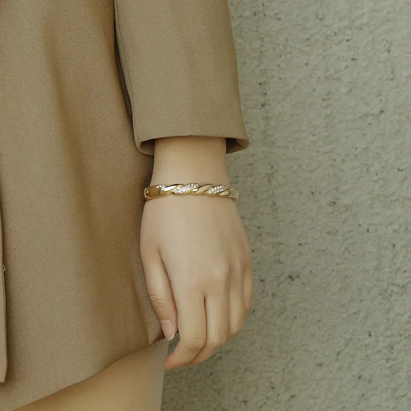 Vienna Verve Metal Statement Bracelet