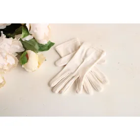 Vintage 1960s Gloves With Stitching