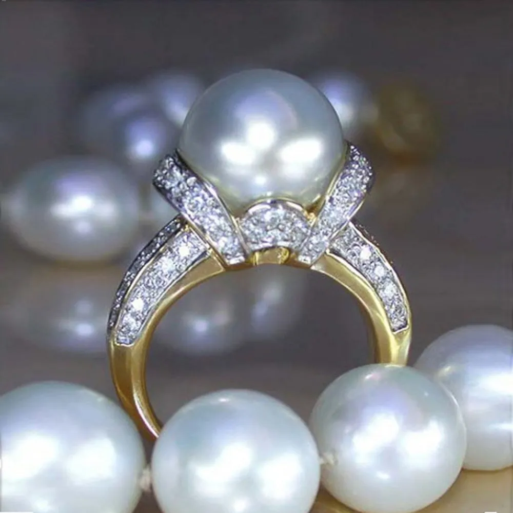 Wedding Jewelry Elegant Imitation Pearl Ring for Women with Zircon in Silver Color